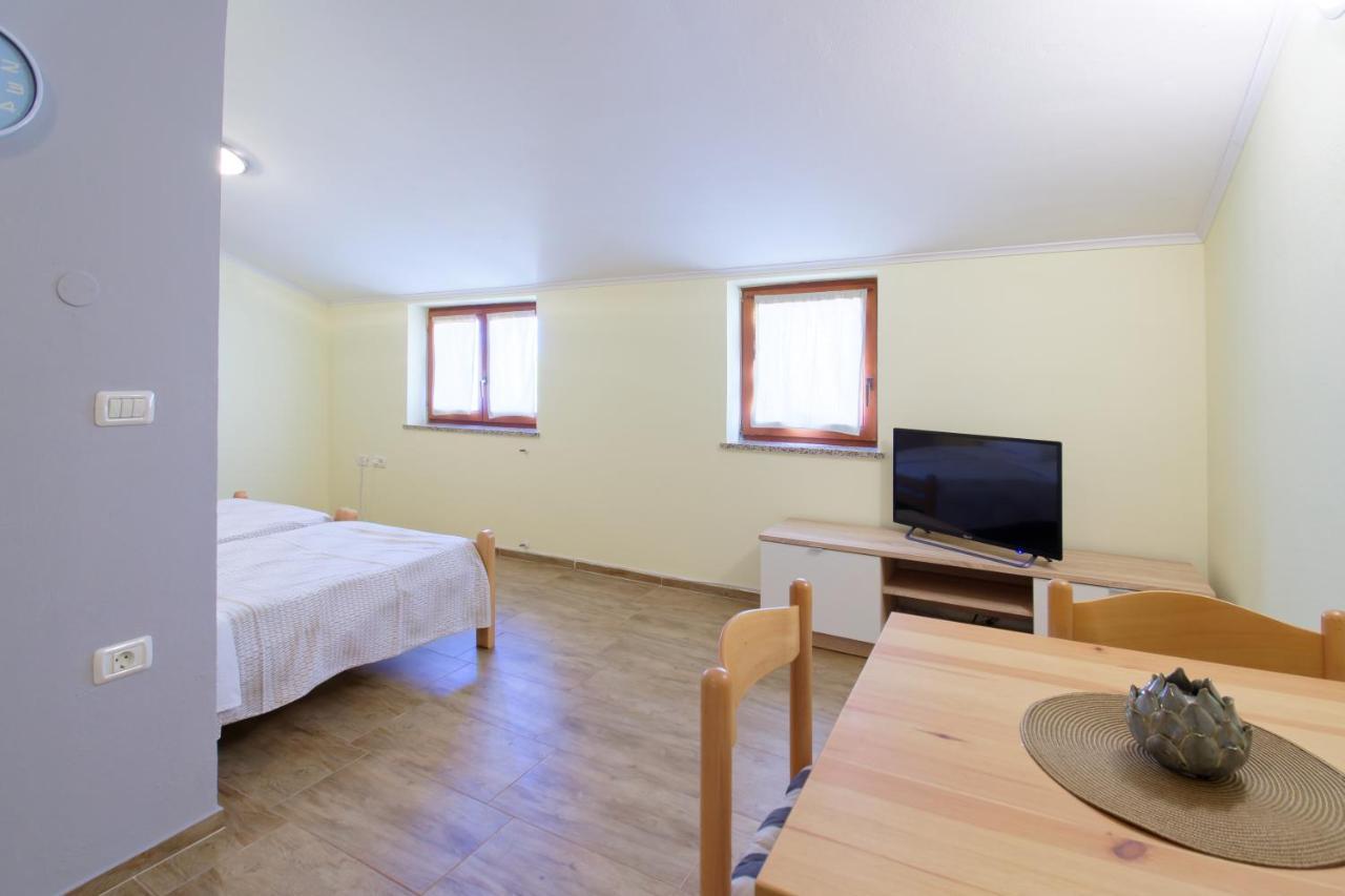 Apartments Belvedere By Rent Istria Plovanija Екстер'єр фото