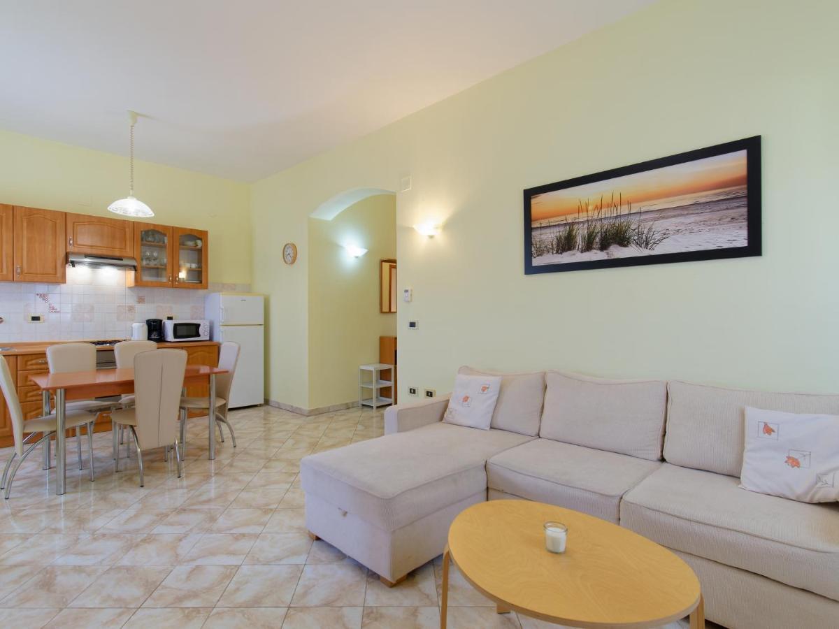 Apartments Belvedere By Rent Istria Plovanija Екстер'єр фото